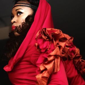 Meet your Posher, Precious